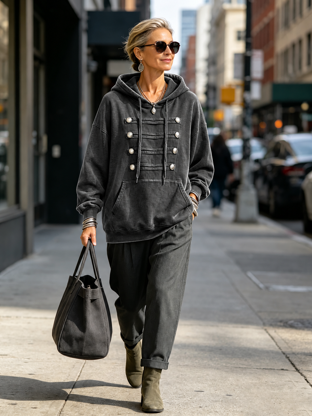 Claire | Military-chic Oversized Olive Green Hoodie