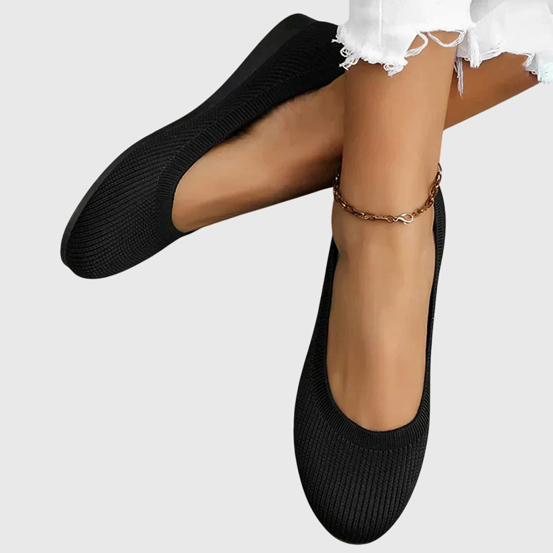 Black / 12