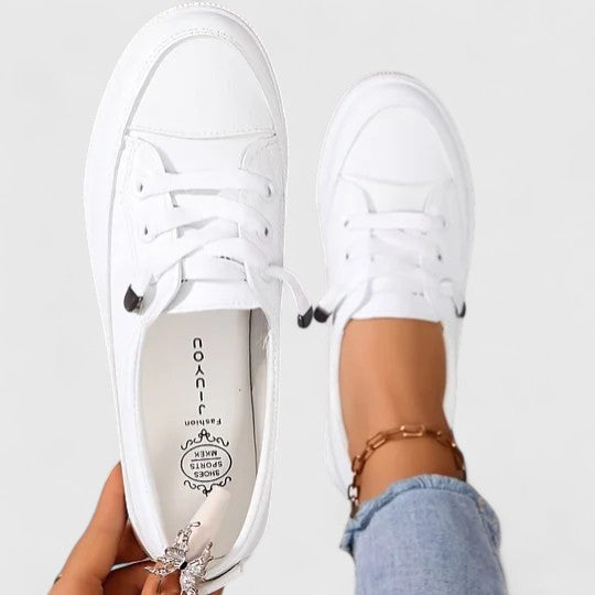 White / 12 US | 43 EU