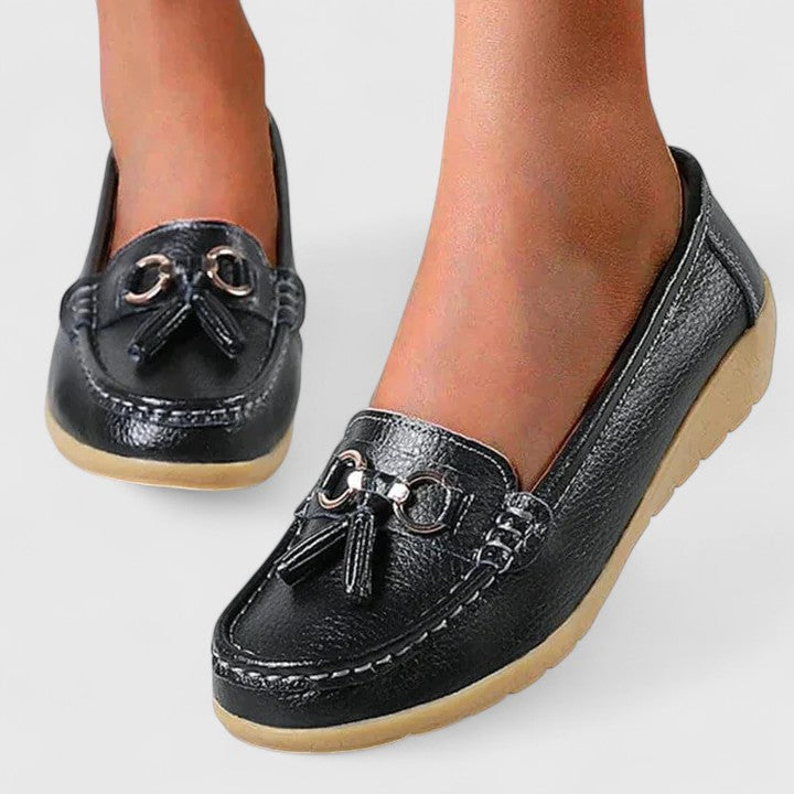 Black / 12