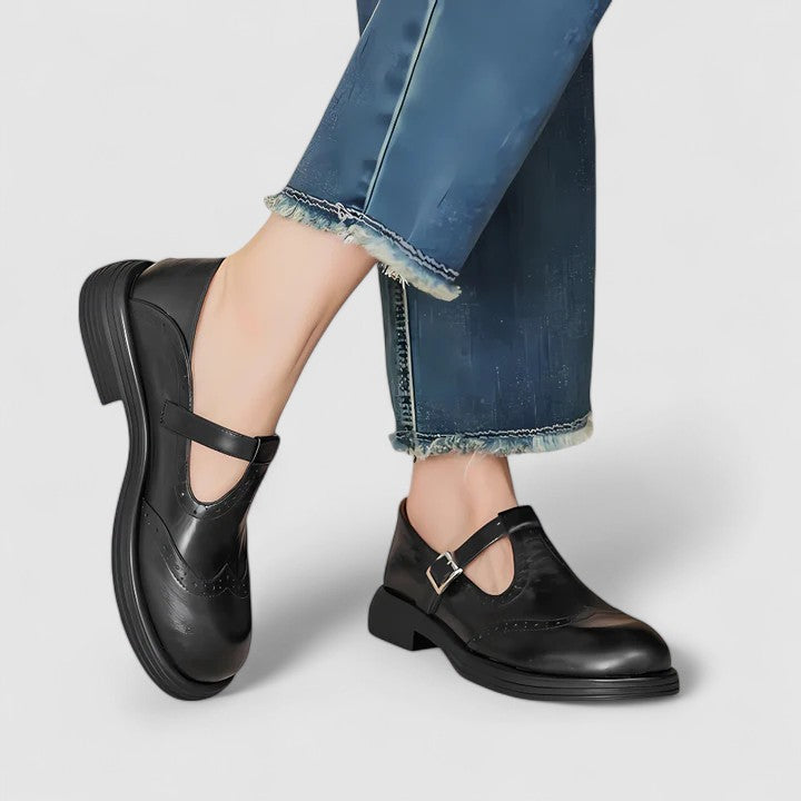 Black / 9 US | 40 EU