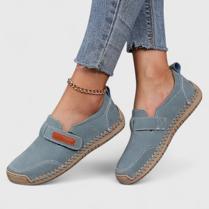 Blue / 11 US | 42 EU