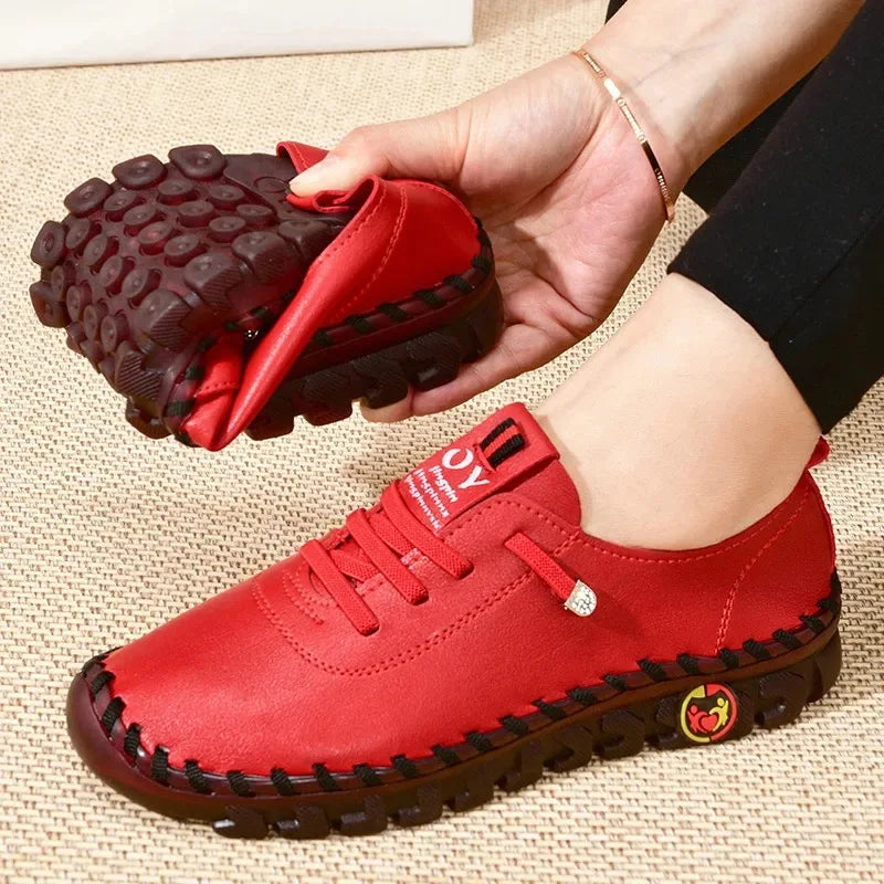 Red / 6 US | 37 EU