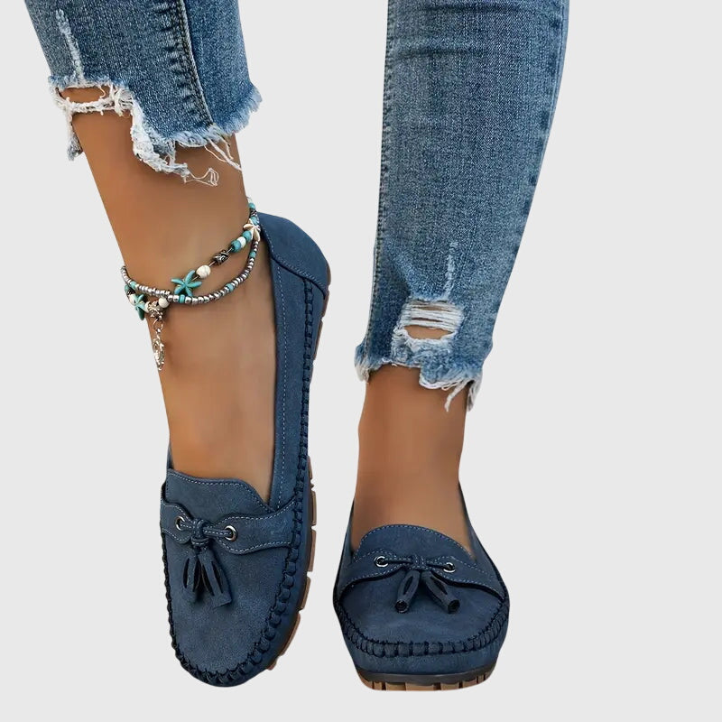 Blue / 13 US | 44 EU