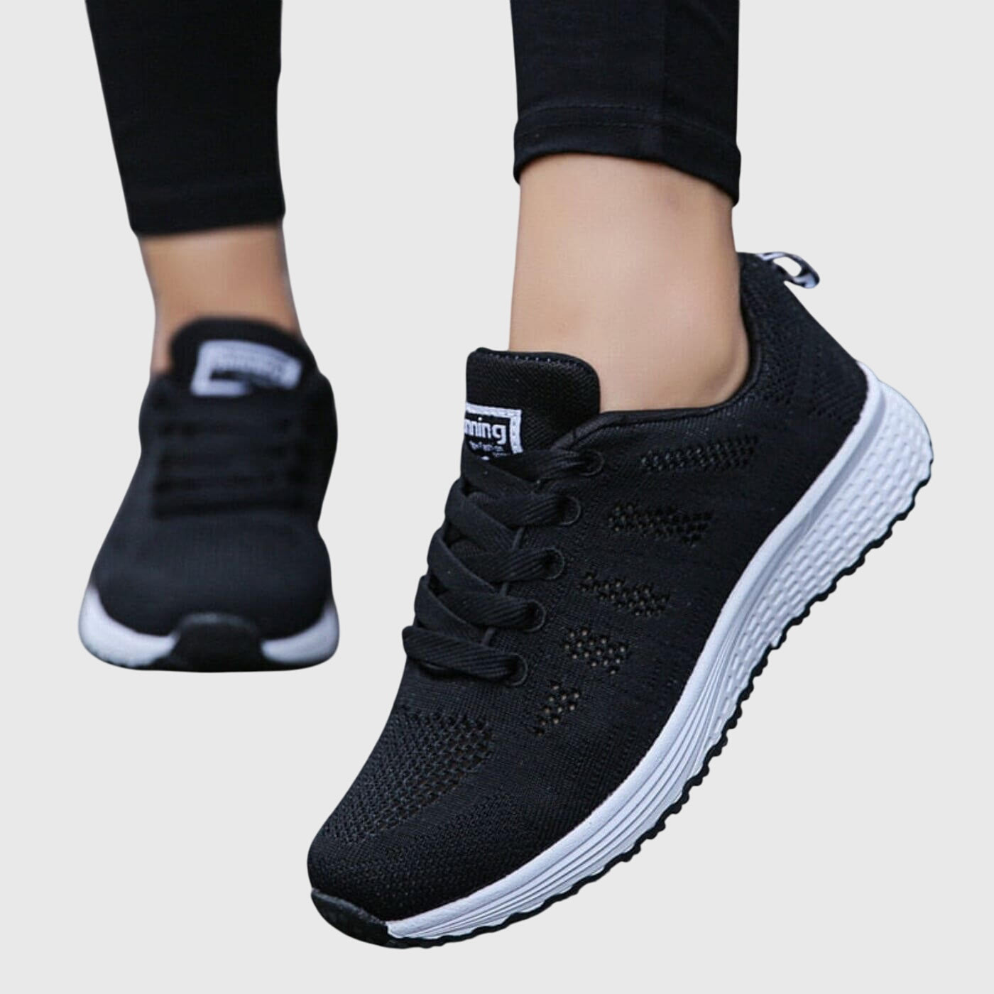 Black / 12 US | 43 EU