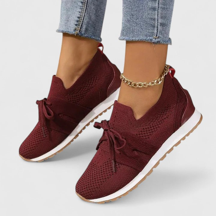 Red / 12
