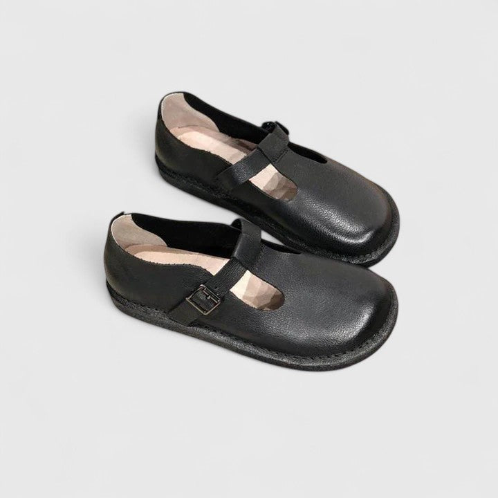 Black / 12
