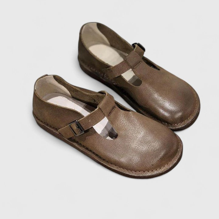 Brown / 12