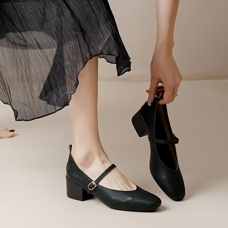 Black / 12